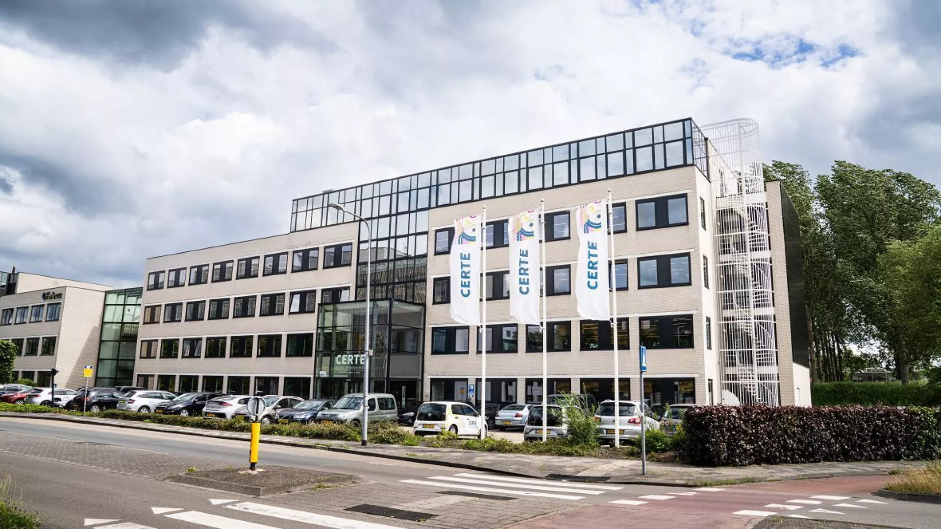 Certe locatie Paterswoldseweg pand vooraanzicht