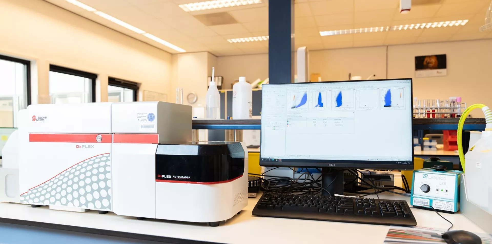 flowflex apparatuur op laboratorium